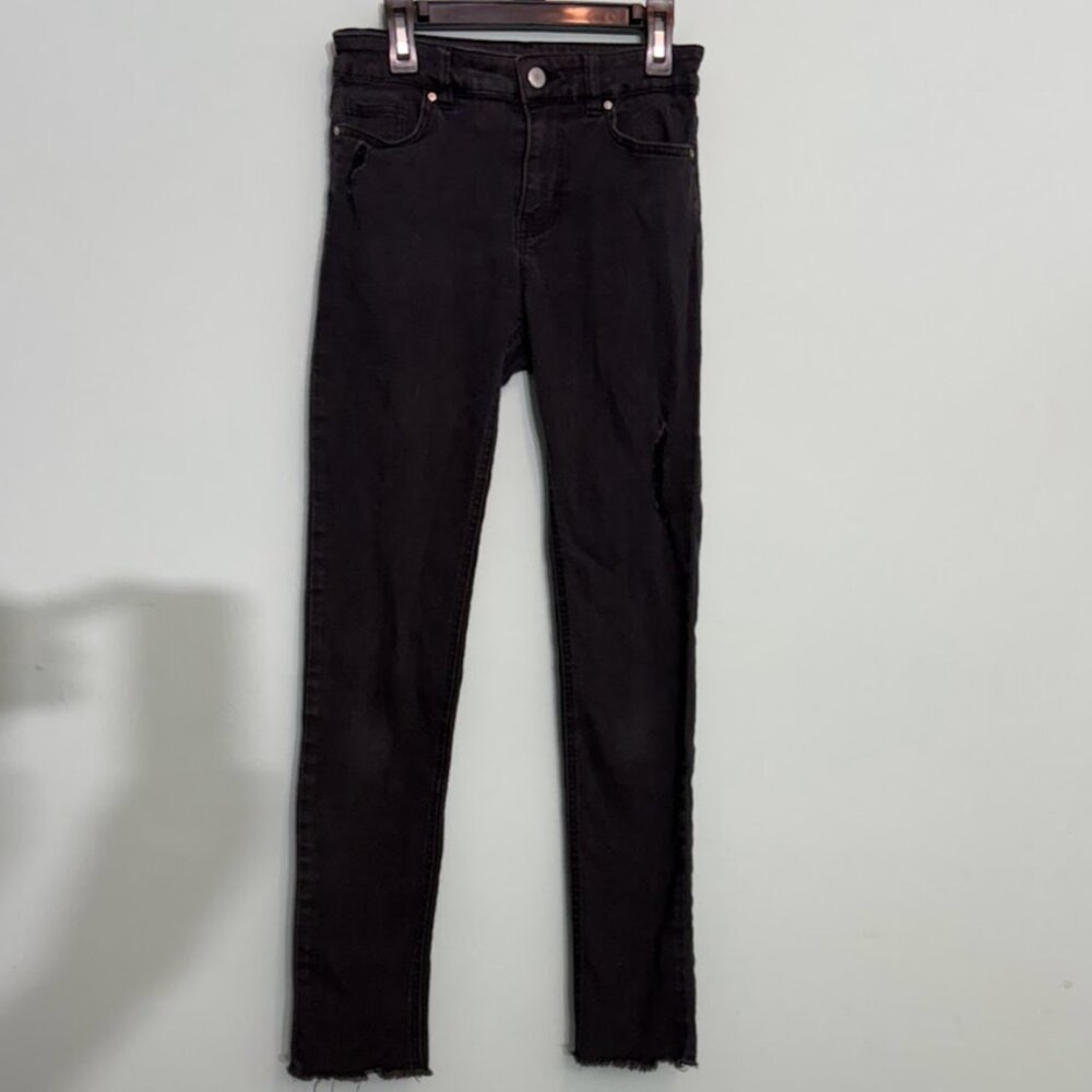 Black Distressed Skinny Jeans frayed ankle size 2 H&M